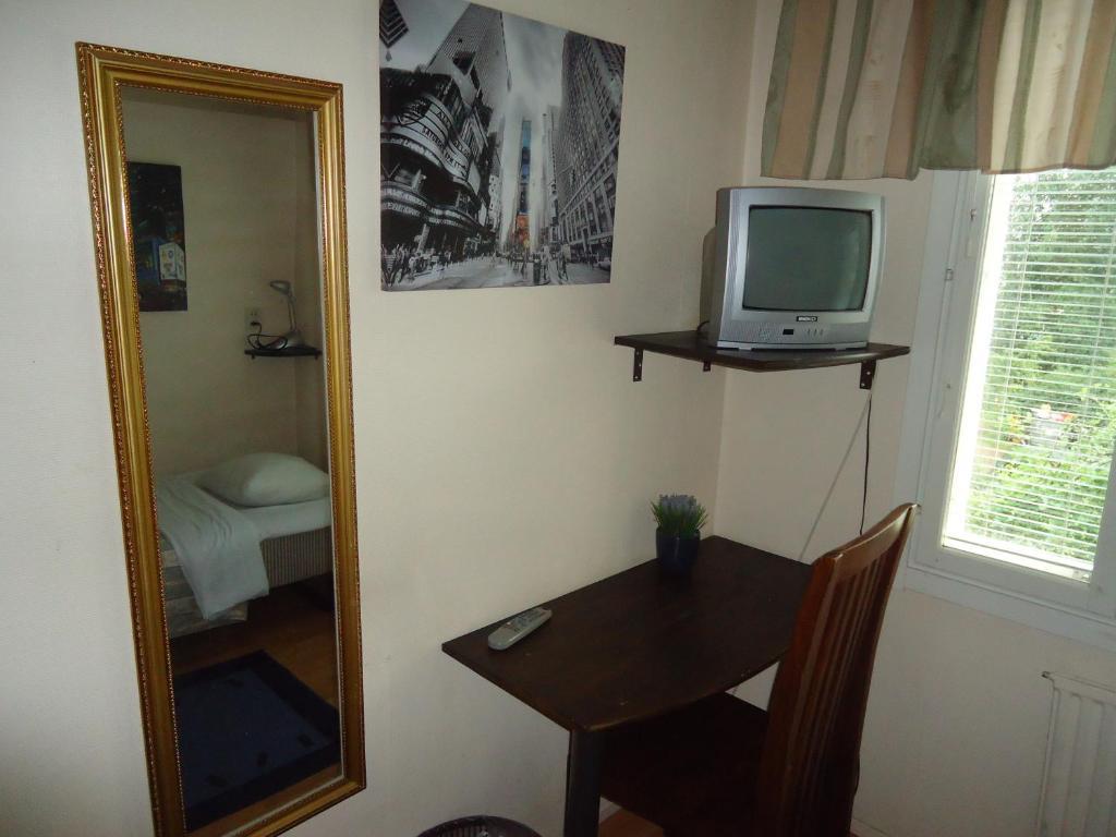 Hotel Lamminpaeae Tampere Habitación foto